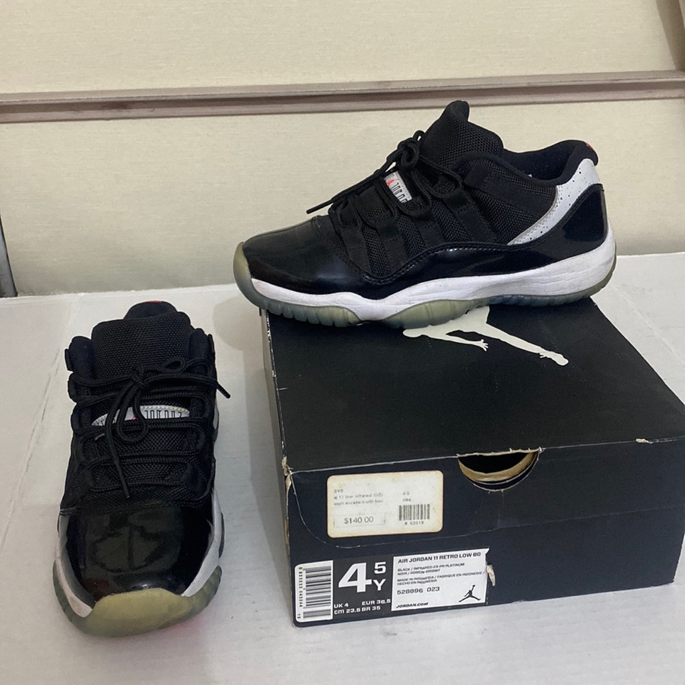 Jordan Kids Sneakers Black and White